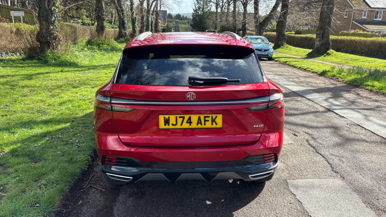 MG HS 1.5 T-GDI Trophy 5dr DCT Petrol Hatchback